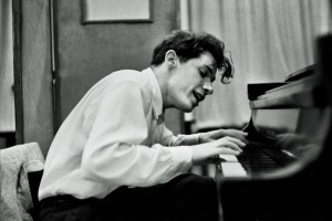 glenn-gould-source-unknown