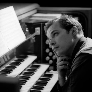 Photo: Glenn Gould Photography Date: January 25 & 26, 1962 Broadcast Date: April 8, 1962 (image created in 1998)